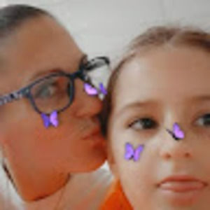 Meet your Posher, Carli